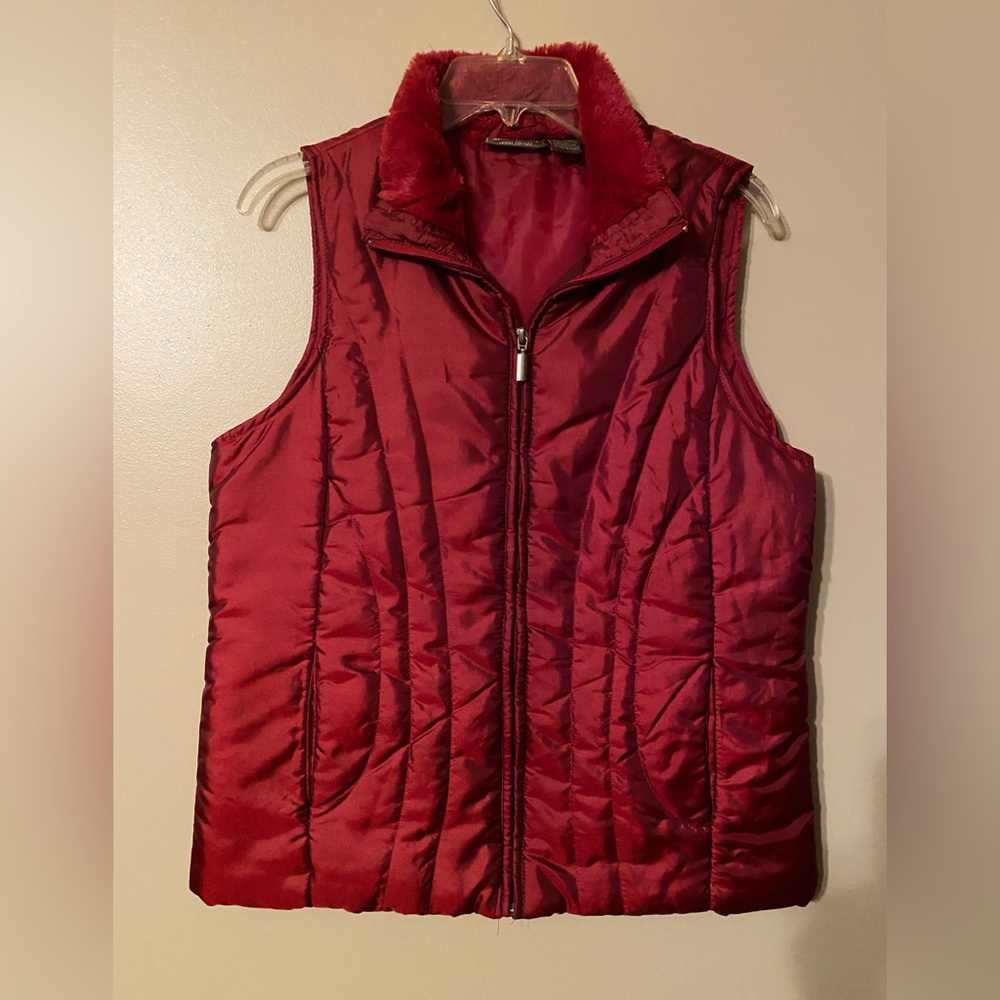 Jane ashle vest size M